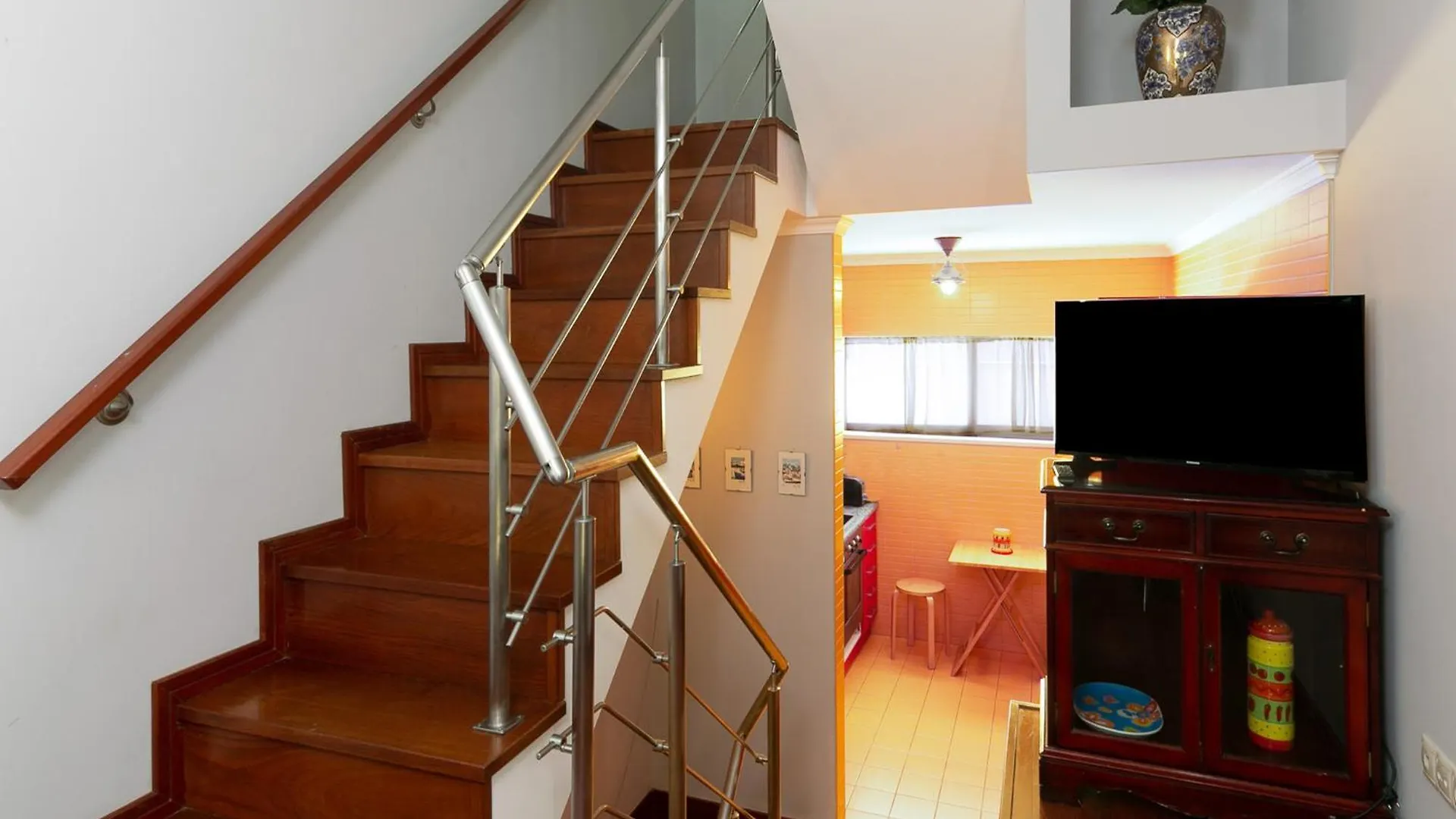 B28 - Stylish Typical House Villa Lagos