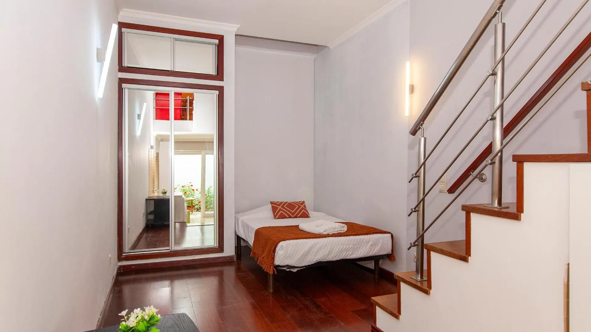 B28 - Stylish Typical House Villa Lagos